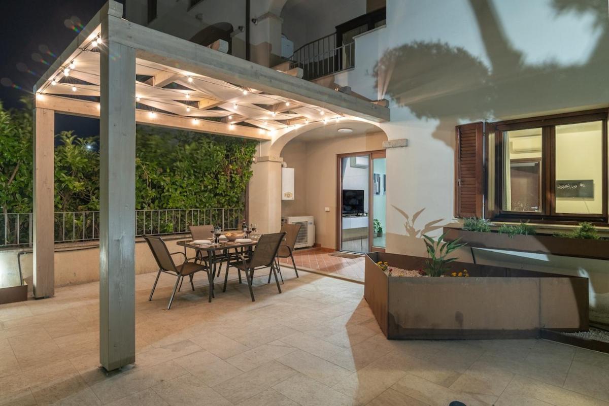 Colino Apartment