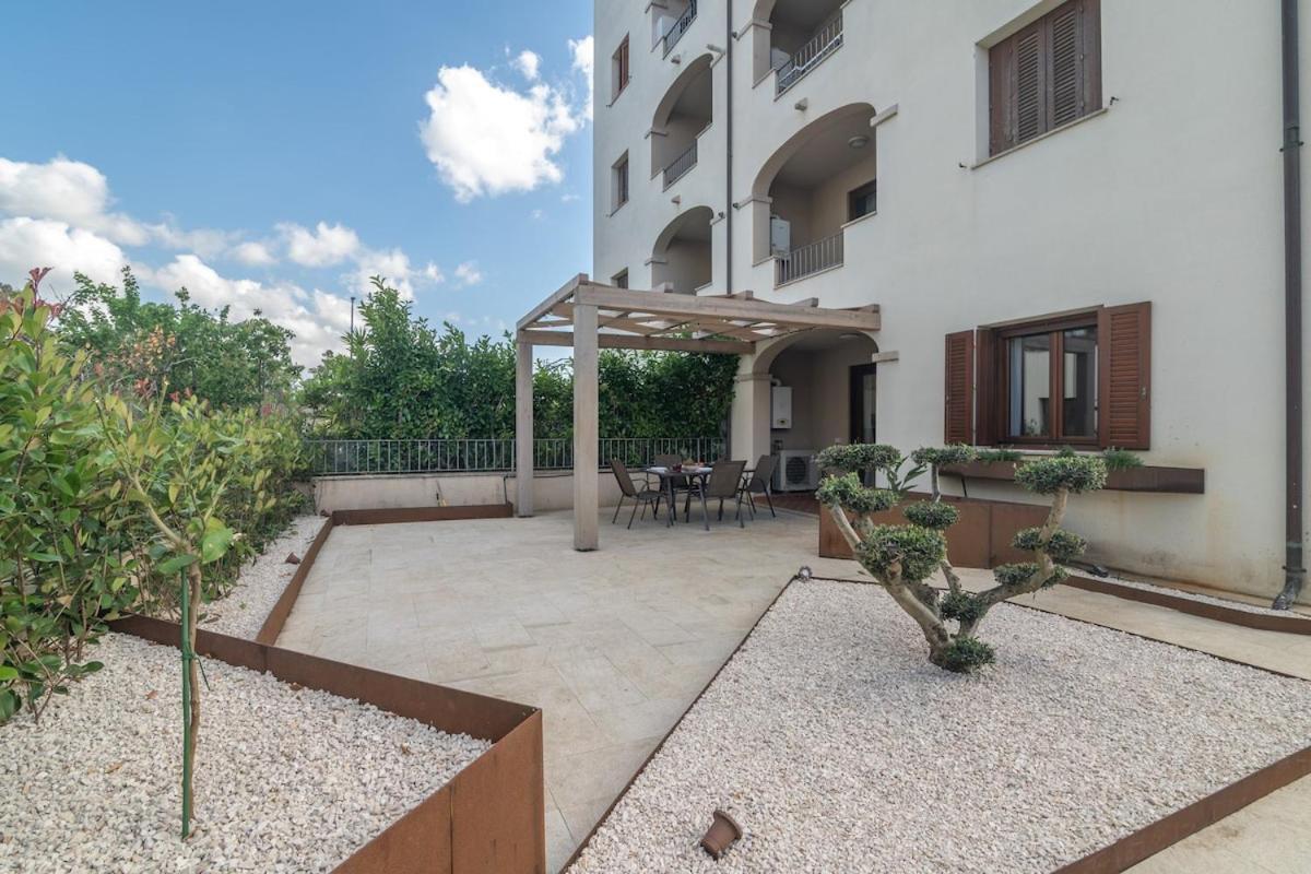 Colino Apartment